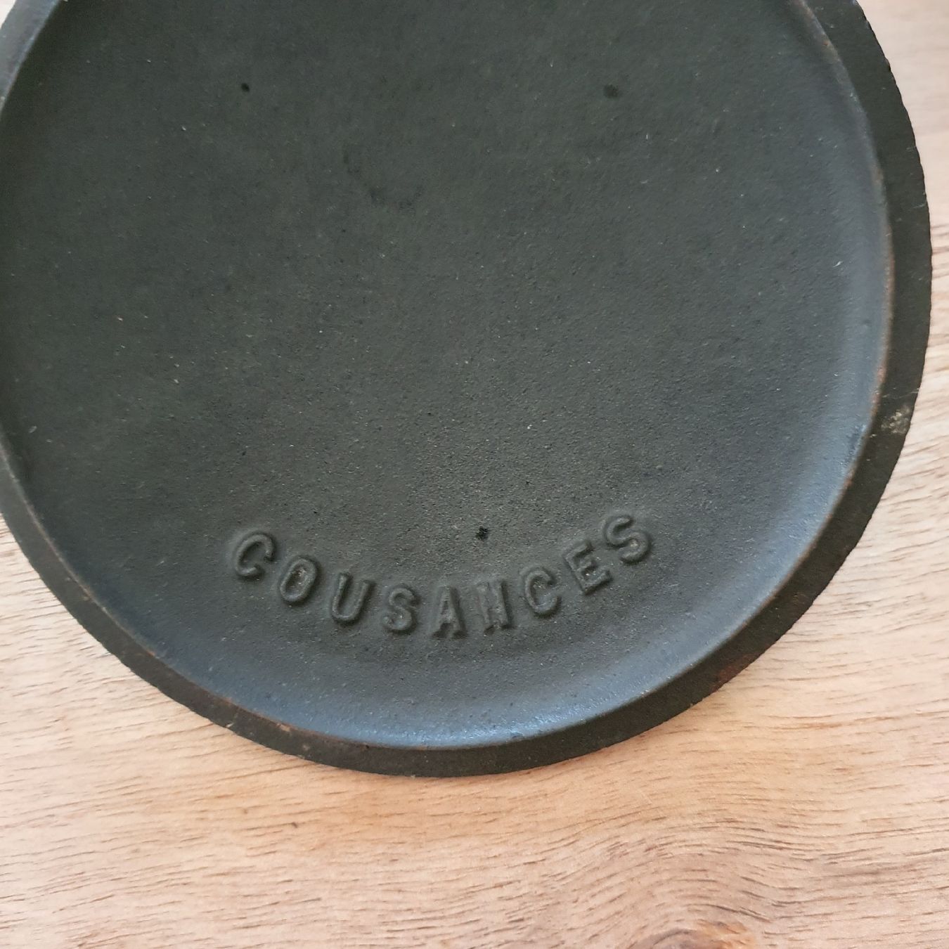 Cousances Pentole: Kleiner Gusseisentopf Cousances – Usato da Sirnach venduto da Lemon04 2