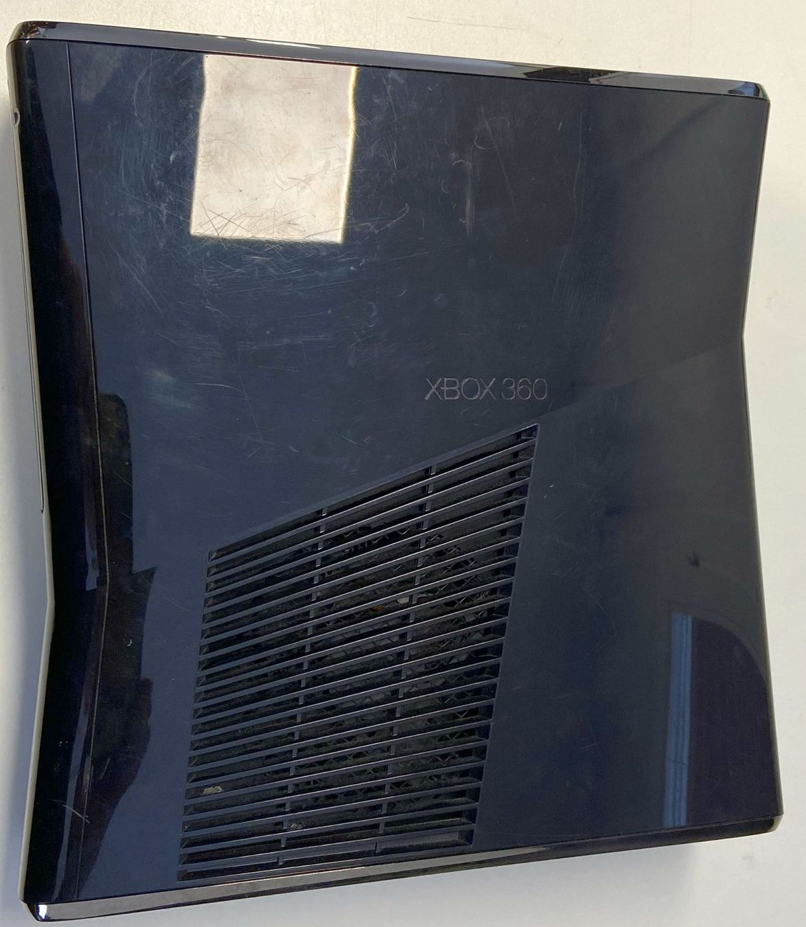 Console: Xbox 360 4GB Konsole – Usato da Schönenberg ZH venduto da Satspezie 1