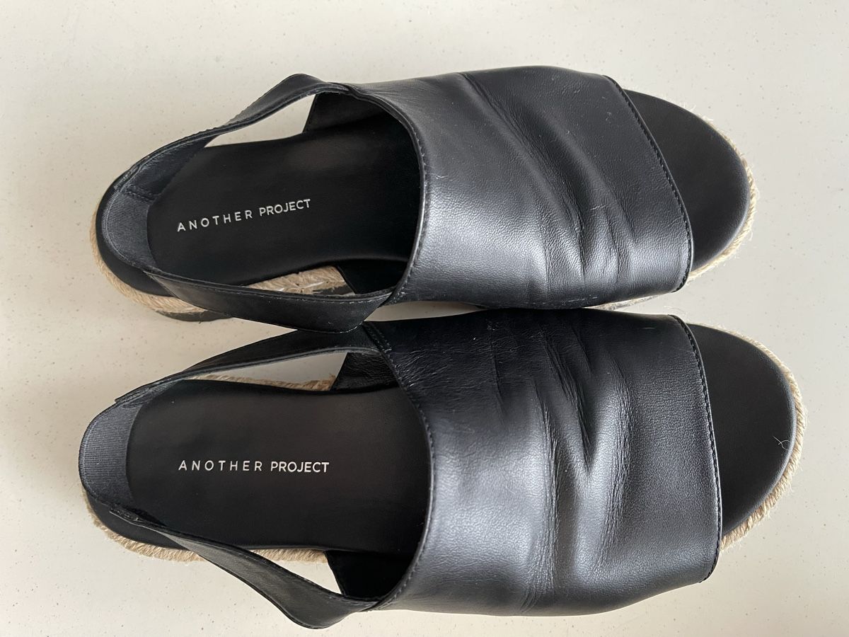 Scarpe da donna: Another Project Sandalen Gr.41 – Usato da Stallikon venduto da BaumArt 1