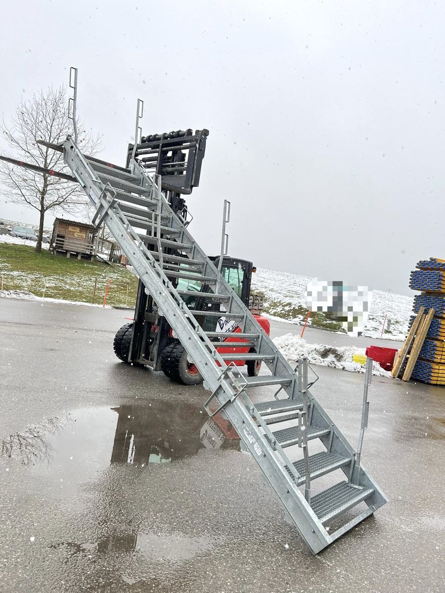 Scale: Escalier Sky Step 5m – Usato da Romont FR venduto da Sui_d_m2026 1