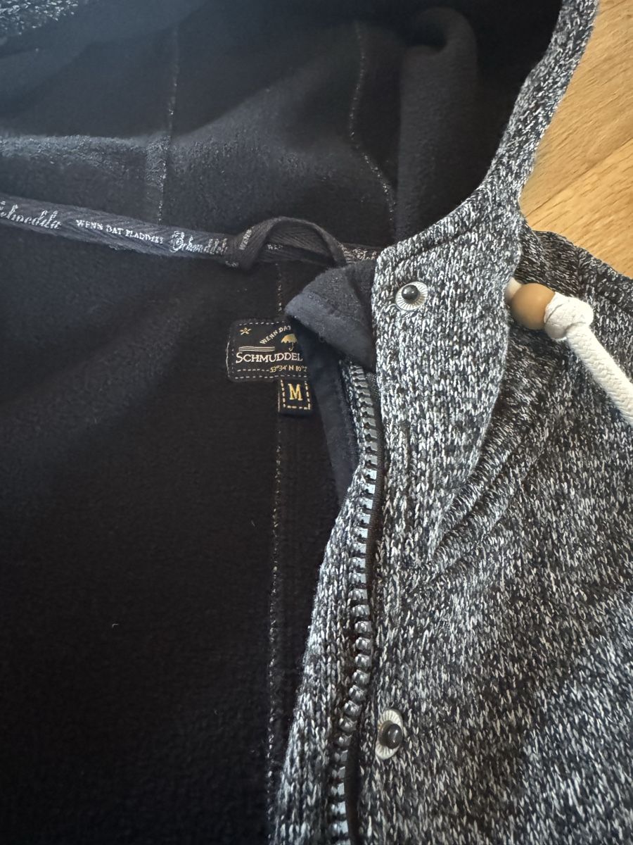 Lotti di vestiti: Parka Schmuddelwedda rouge, imperméable et polaire, Taille M – Usato da Romont / BE venduto da kotao 2