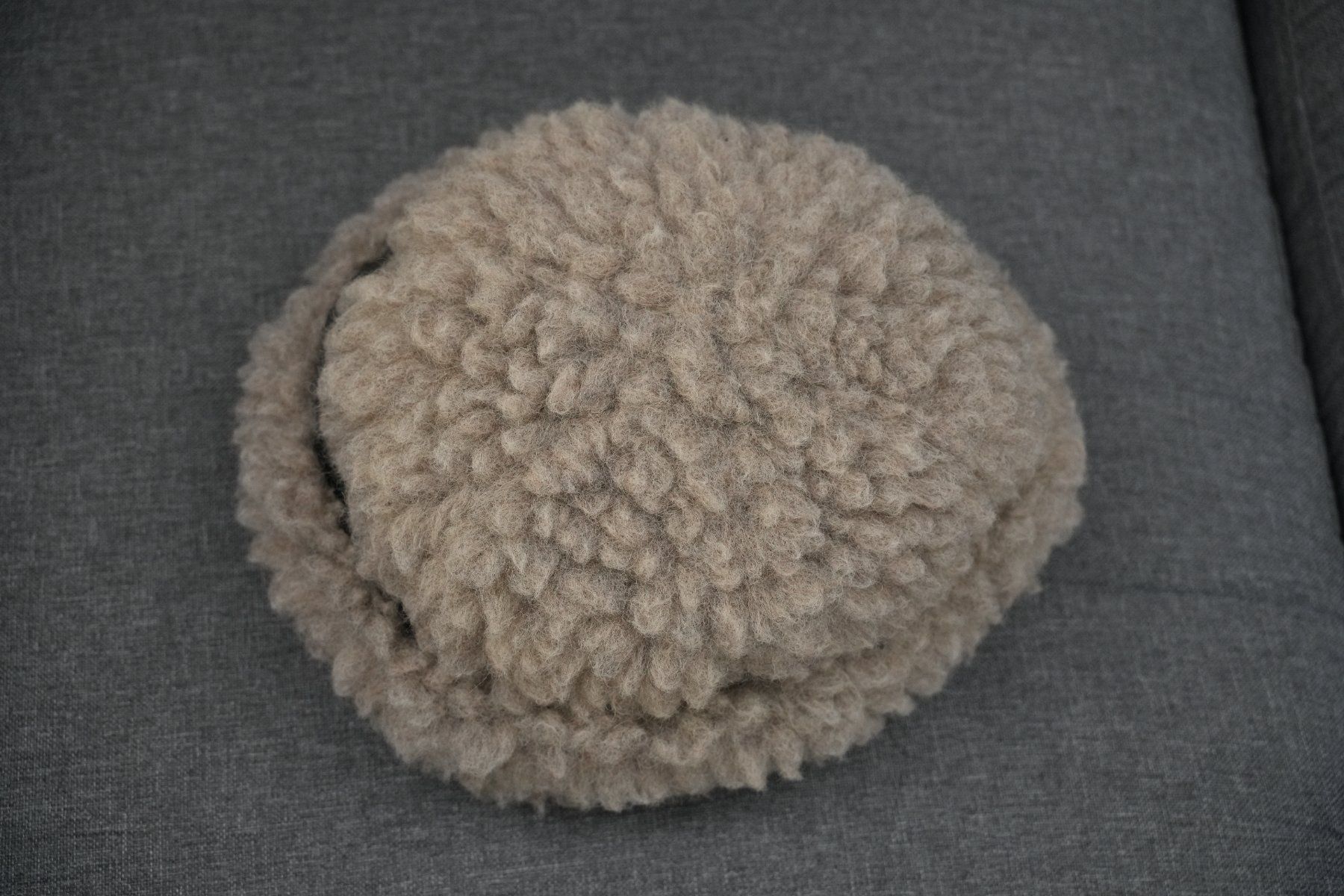 Altro in  Abbigliamento & Accessori: Nanushka Hat – Usato da Neuchâtel venduto da yan_lq56 1
