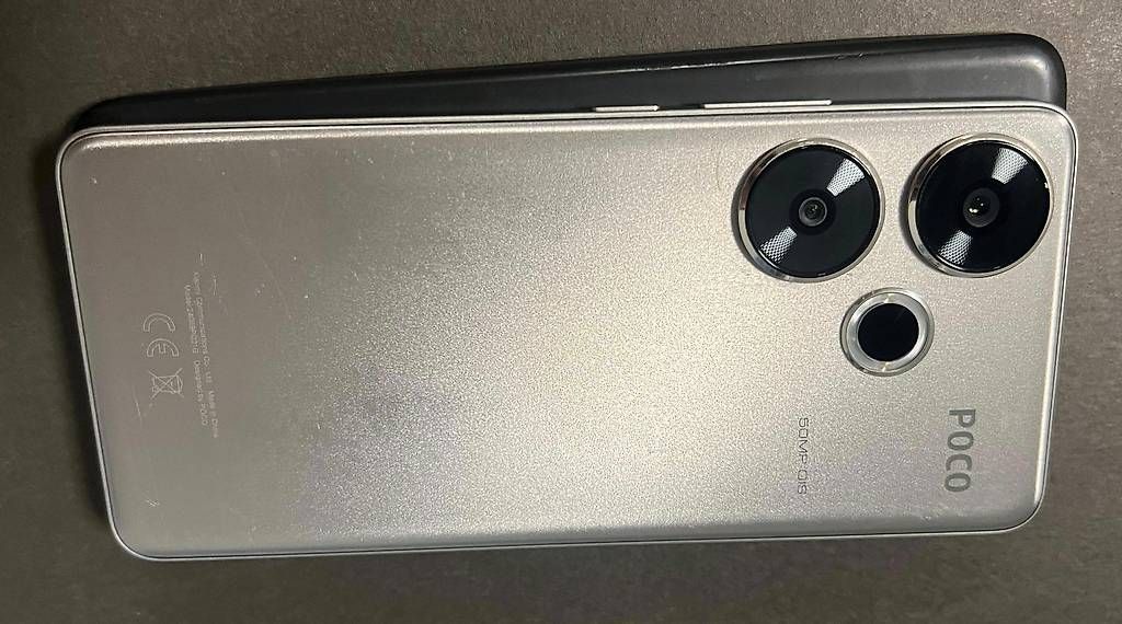 Xiaomi Portables: Poco F6 512 GB / 12 GB RAM – D'occasion à Bellinzona par mat_7kbl 2