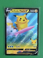 Pokemon surfendes Pikachu V CEL 008 DE Celebrations
