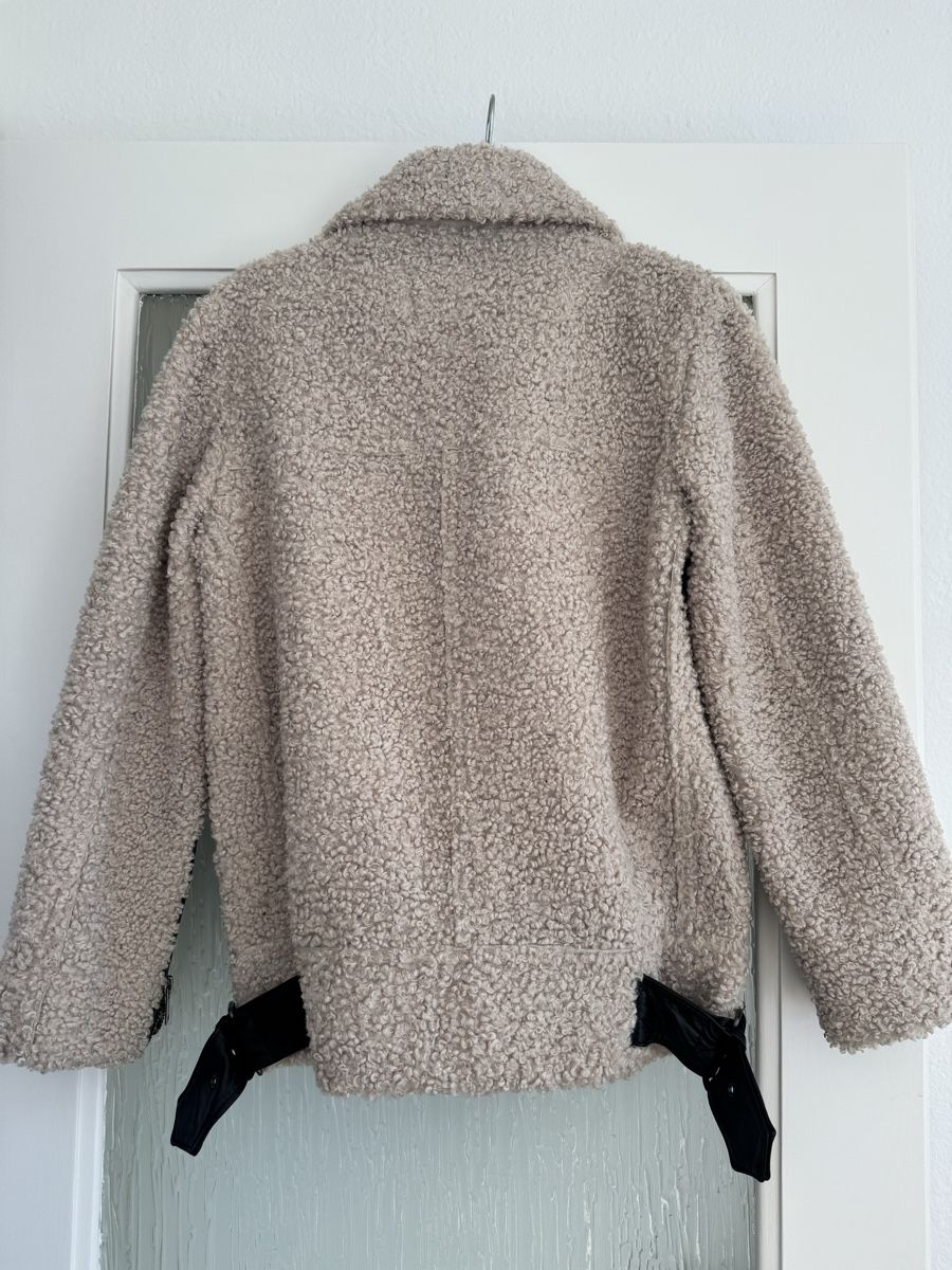 Zara Giacche: Warm Teddy Jacket, size XS – Usato da Dübendorf venduto da ClaraS. 3