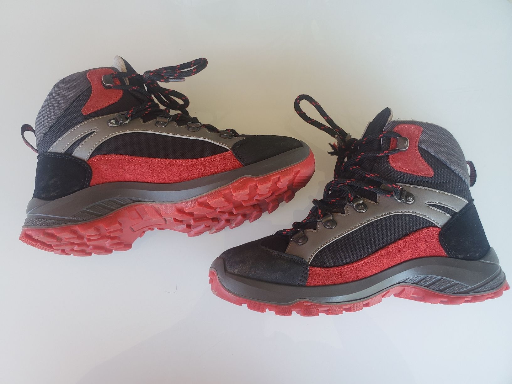 Landrover Schuhe für Jungen: Landrover Schuhe / Wanderschuhe gr. 35 – Gebraucht aus Frauenfeld von BeneFull