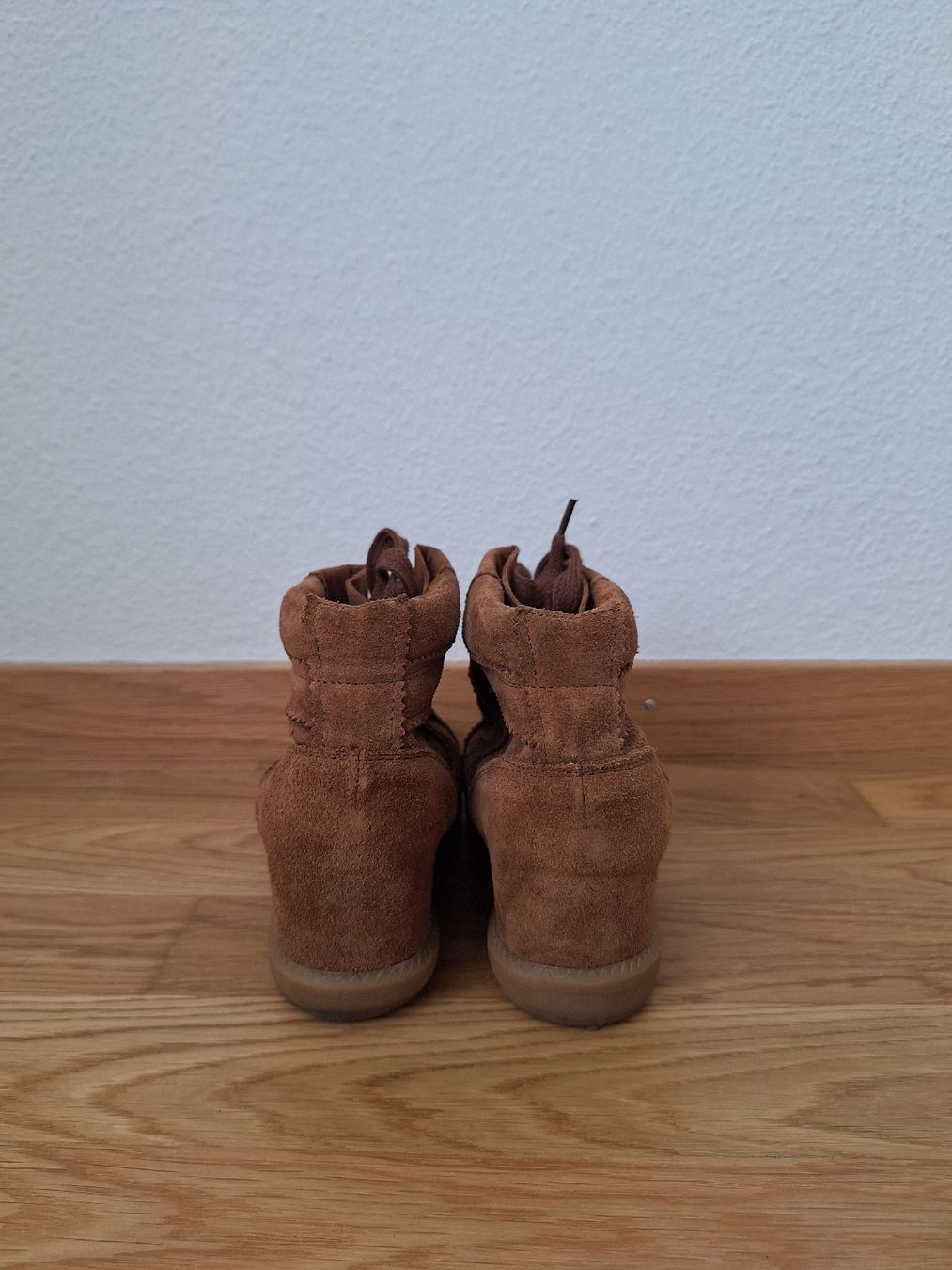 Scarpe da donna: Wildleder Sneaker-Wedges, Grösse 38 – Usato da Lyss venduto da _misa 2