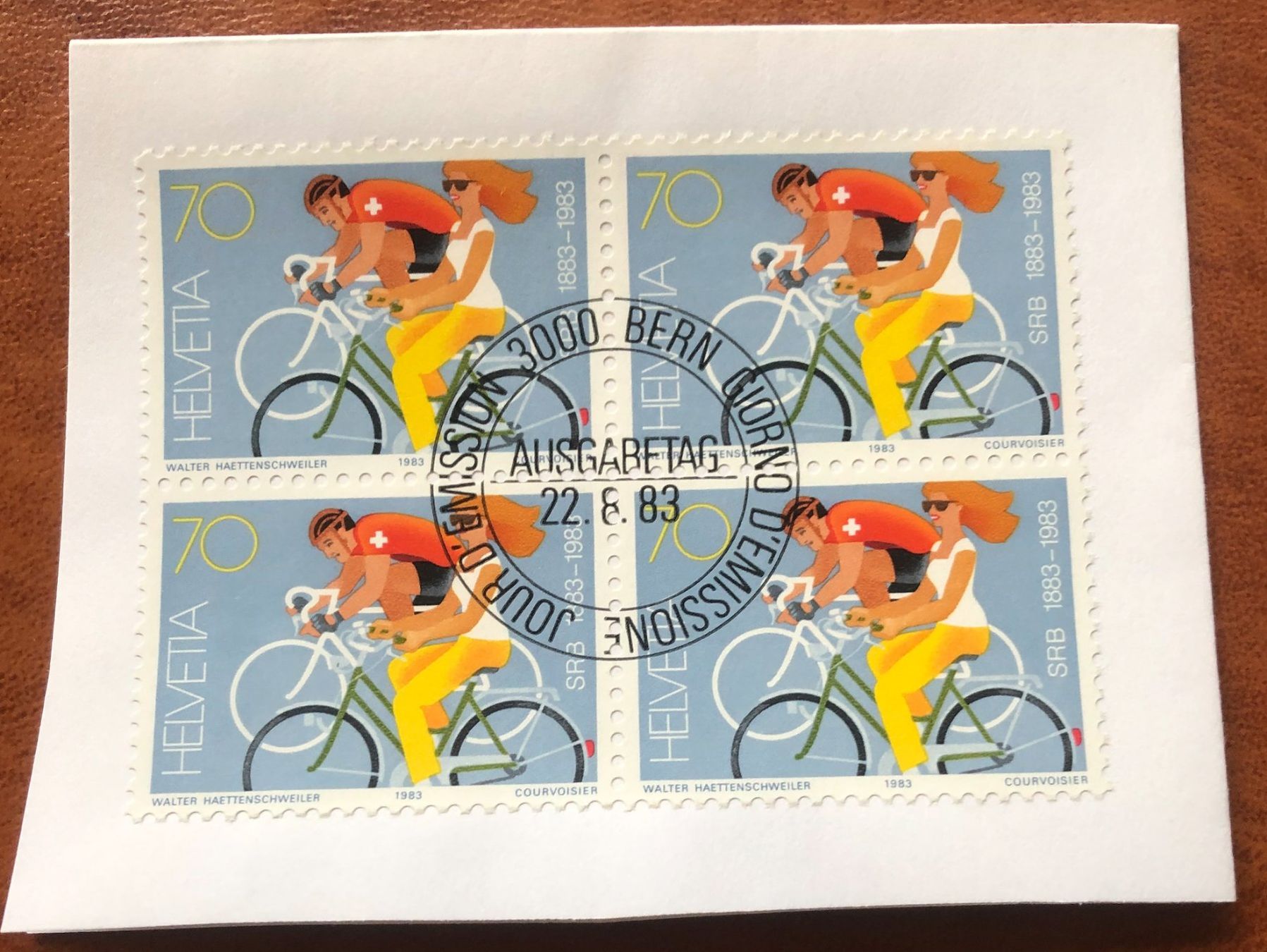 Tutti i francobolli: 4 er Block Nr.703 mit Papier Stempel Bern   – Usato da Aarau venduto da Billa007