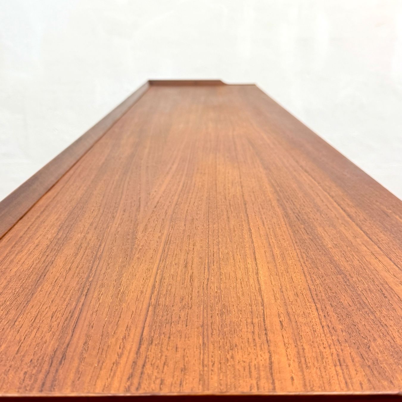 Cassettiere: Mid Century teak Sideboard – Usato da basel venduto da futureforyesterday 6
