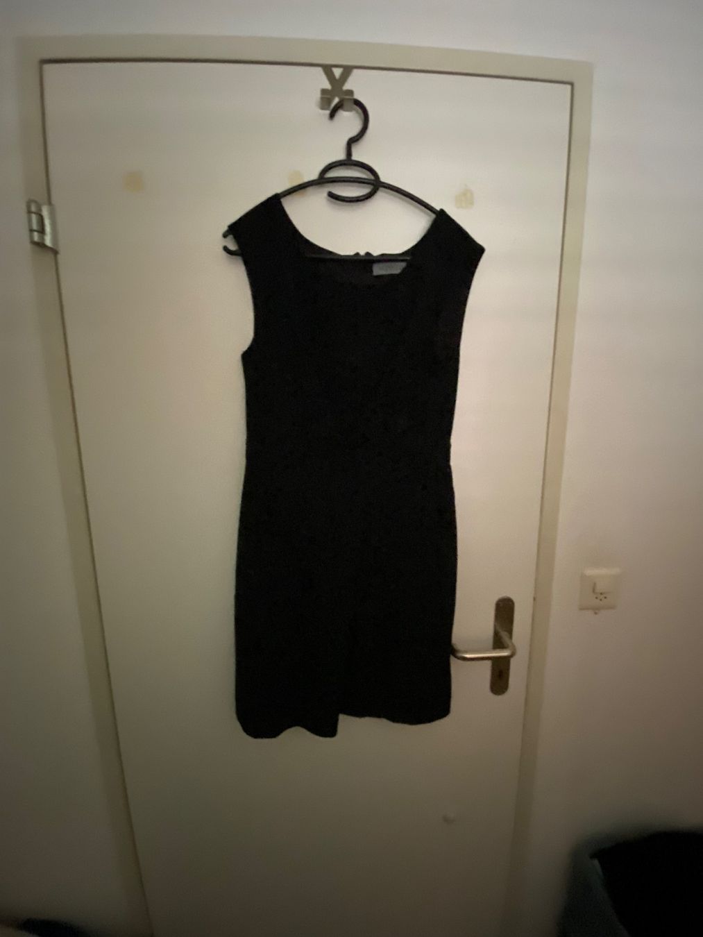Vestiti: SOAKED Damenkleid Grösse 38 – Usato da Allenwinden venduto da Obalu