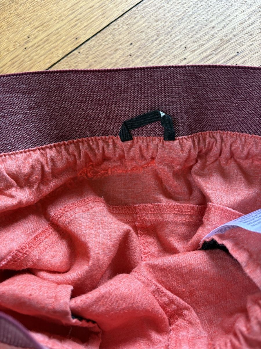Hosen: Damen Shorts von Ternua Gr. 34 – Gebraucht aus Zürich von triangular 2