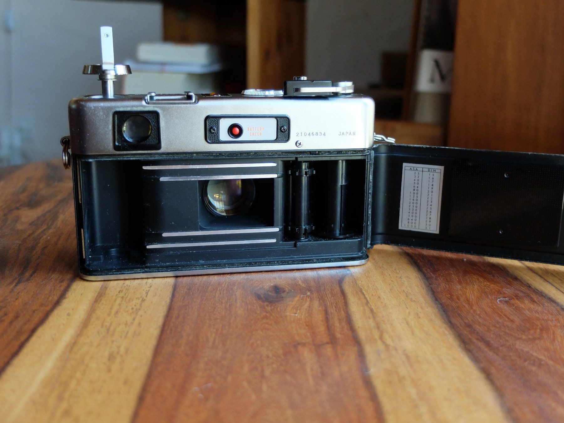 Yashica Fotocamera: Yashica Electro 35 GS – Difettoso da Greppen venduto da Fuerstigor 8