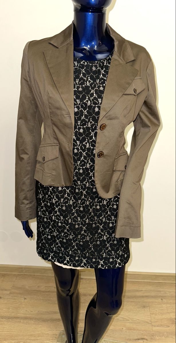 Roccobarocco Giacche: ROCCOBAROCCO BLAZER GR. 36 neuwertig – Nuovo (secondo la descrizione) da Unteraegeri venduto da MH203 2