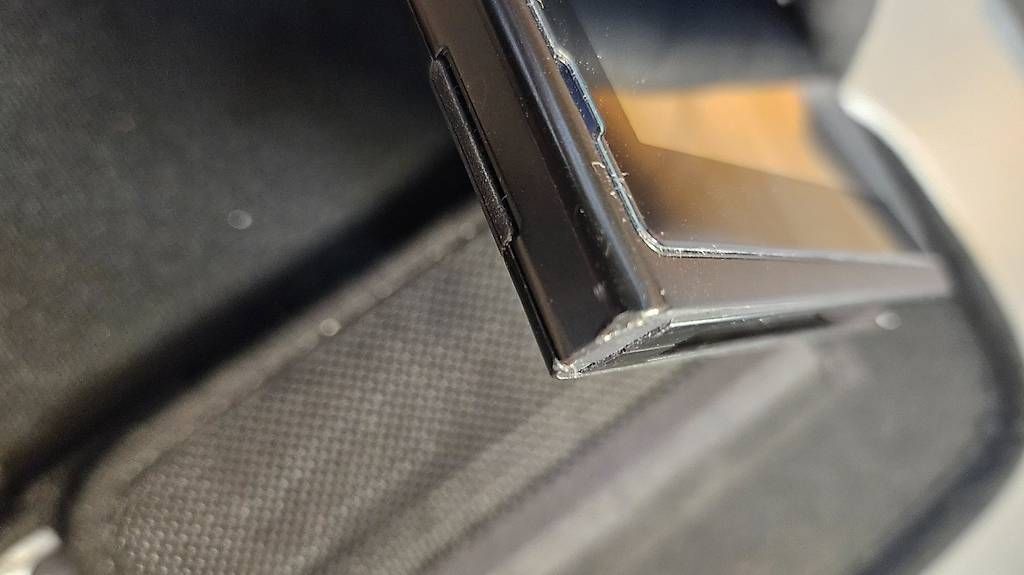 Nintendo Console: Nintendo Switch Ersatzteilset - Bildschirm mit Zubehör – Difettoso da Ebmatingen venduto da RetroVans 1