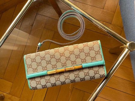 Gucci bamboo 2000s monogram vintage clutch bag