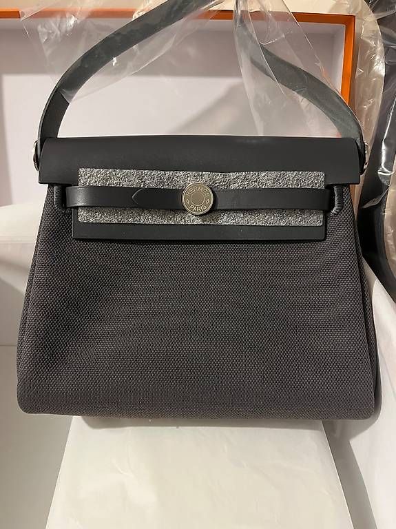 Hermès Borse: Sac Hermès Herbag Mini 20 cm  Neuf – Usato da Genève venduto da mal_gg8l
