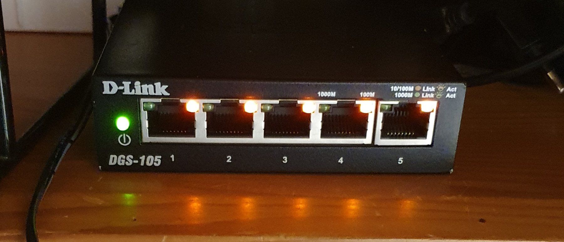 Dlink Hubs & Switches: D-Link commutateur 5 ports – Gebraucht aus Servion von meno999 3