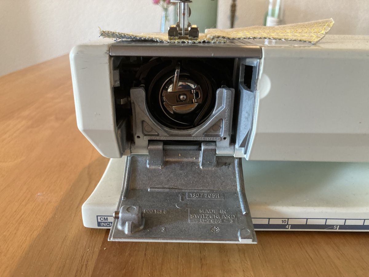 Bernina Macchine da cucire: Bernina 1020 – Usato da Zuchwil venduto da Pilat99 1