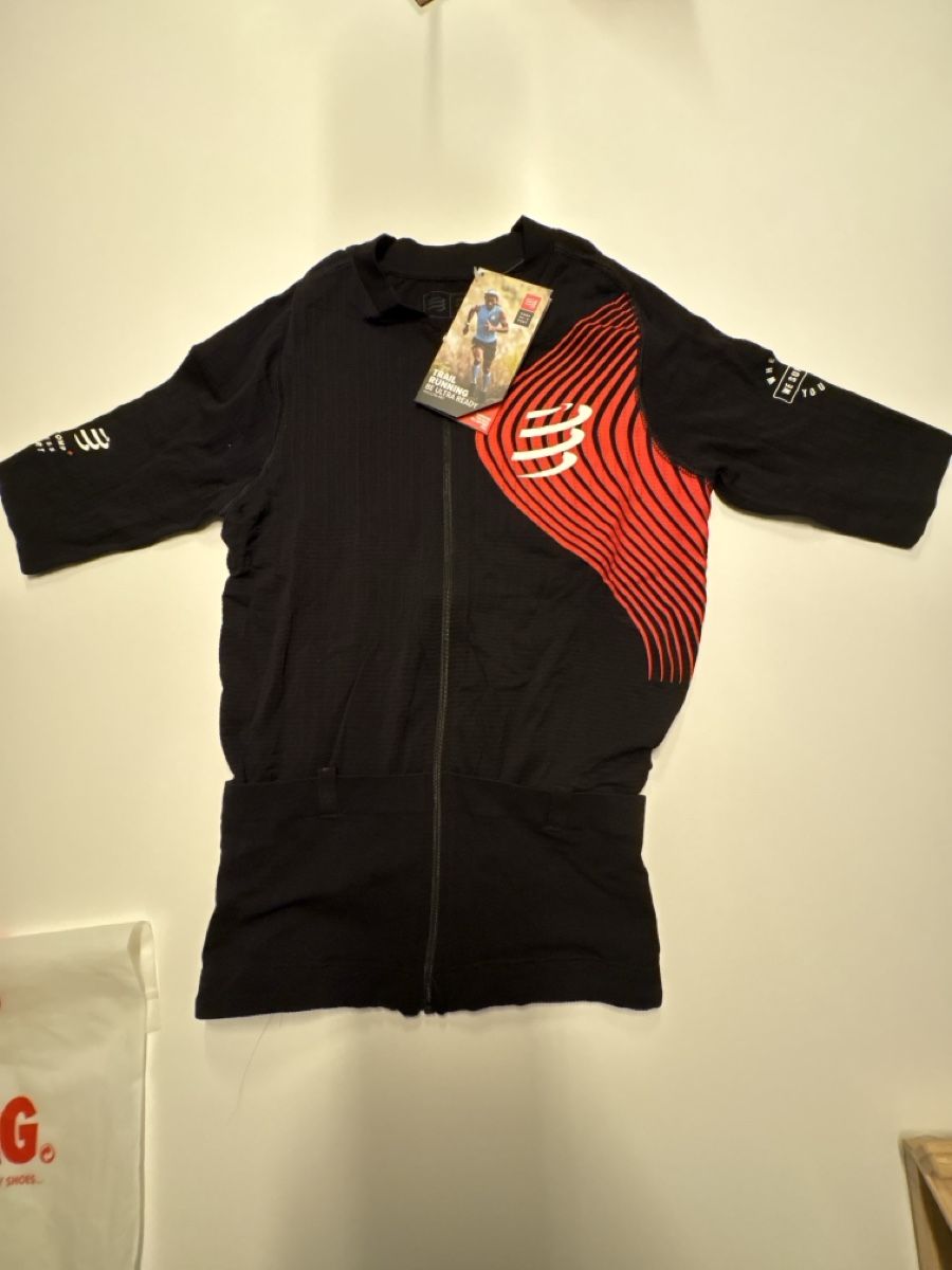 Compressport Canottiere & Pantaloni: Compressport the short – Nuovo e nell'imballaggio originale da Riddes venduto da nati48