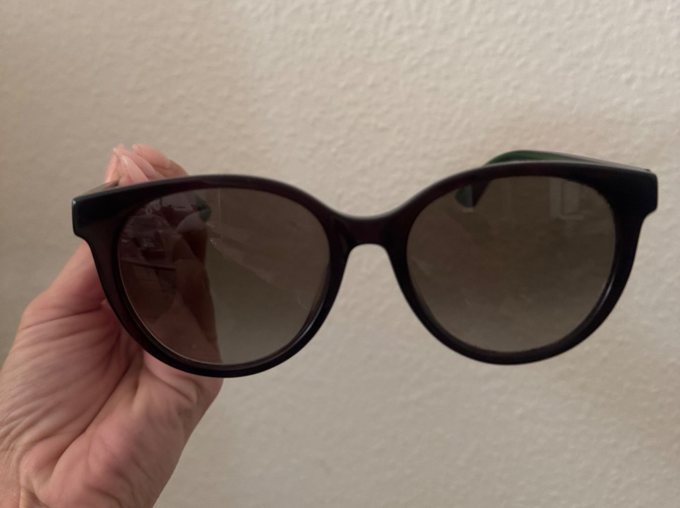Gucci Occhiali & Lenti: Lunettes de soleil GUCCI – Usato da Cologny venduto da mae_9vyd 2