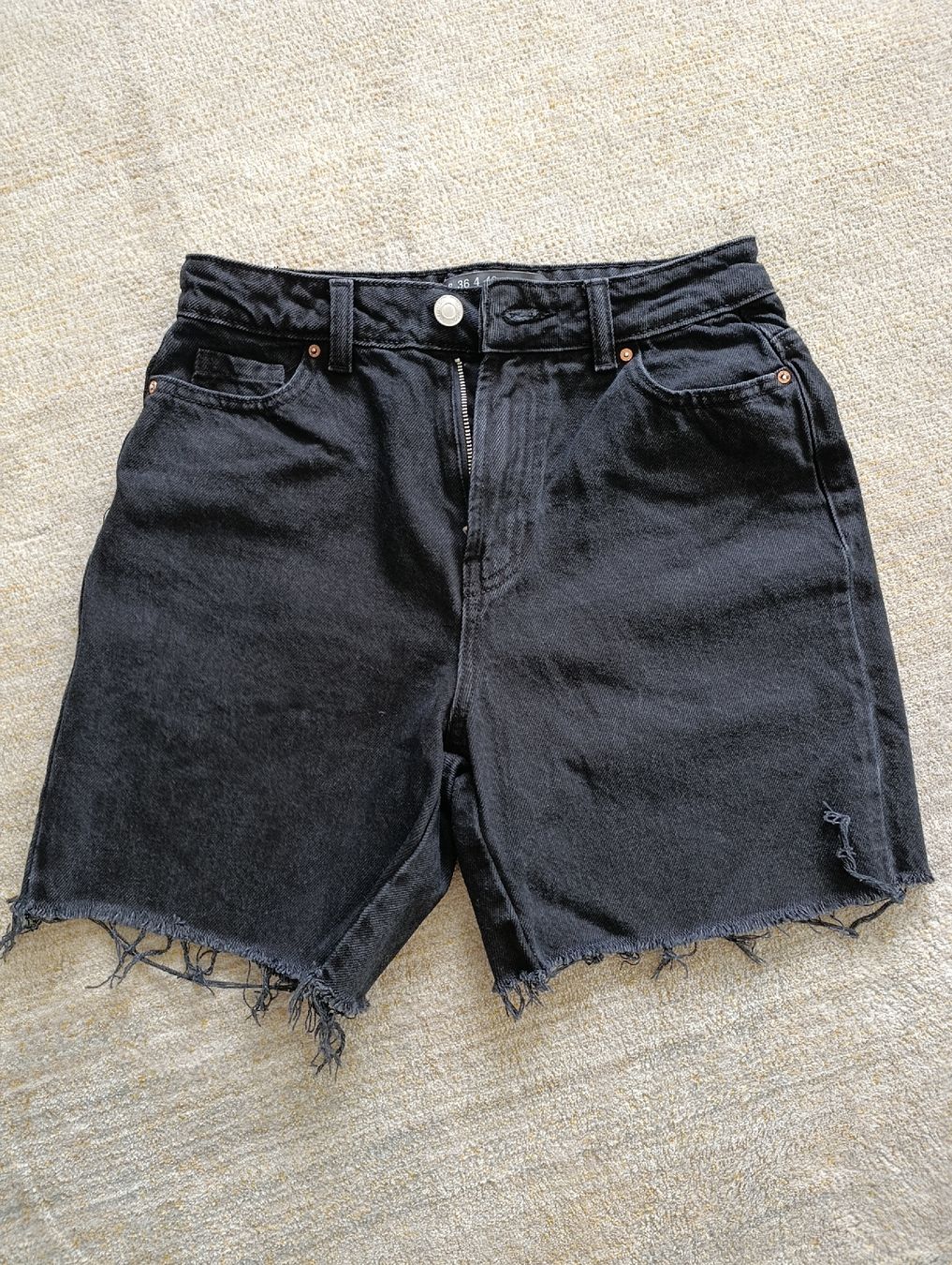 Primark Jeans: SHORT JEAN PRIMARK NOIR 36 – Nuovo (secondo la descrizione) da Sierre venduto da shirley04 3