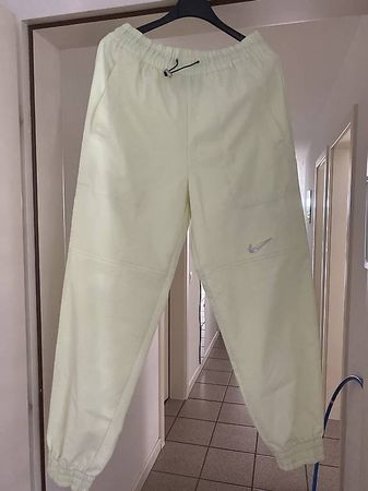 Pantaloni Nike giallo fluo 