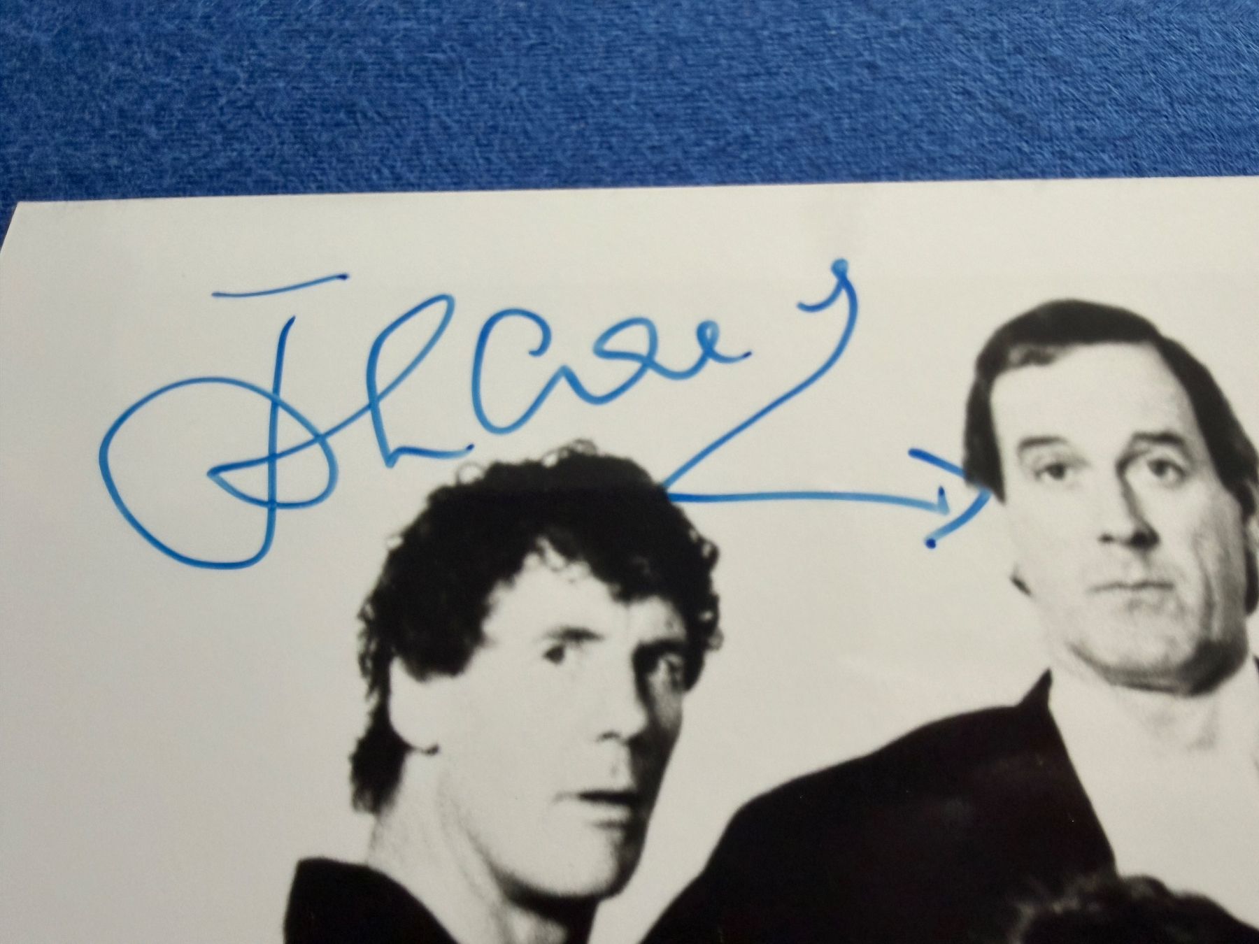 Autografi: JAMIE LEE CURTIS + JOHN CLEESE Original Autogramme + COA – Nuovo (secondo la descrizione) da Solothurn venduto da StarsInYourHome 1