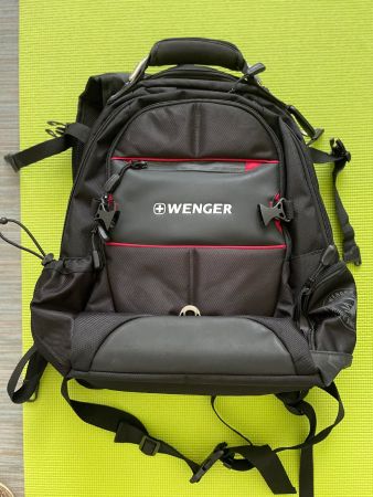 Cooler WENGER WG1275 17 Zoll Laptop Rucksack 44 cm