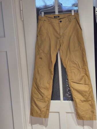 Arc'teryx Hose, Herren, Grösse 32 = 42, Top Zustand