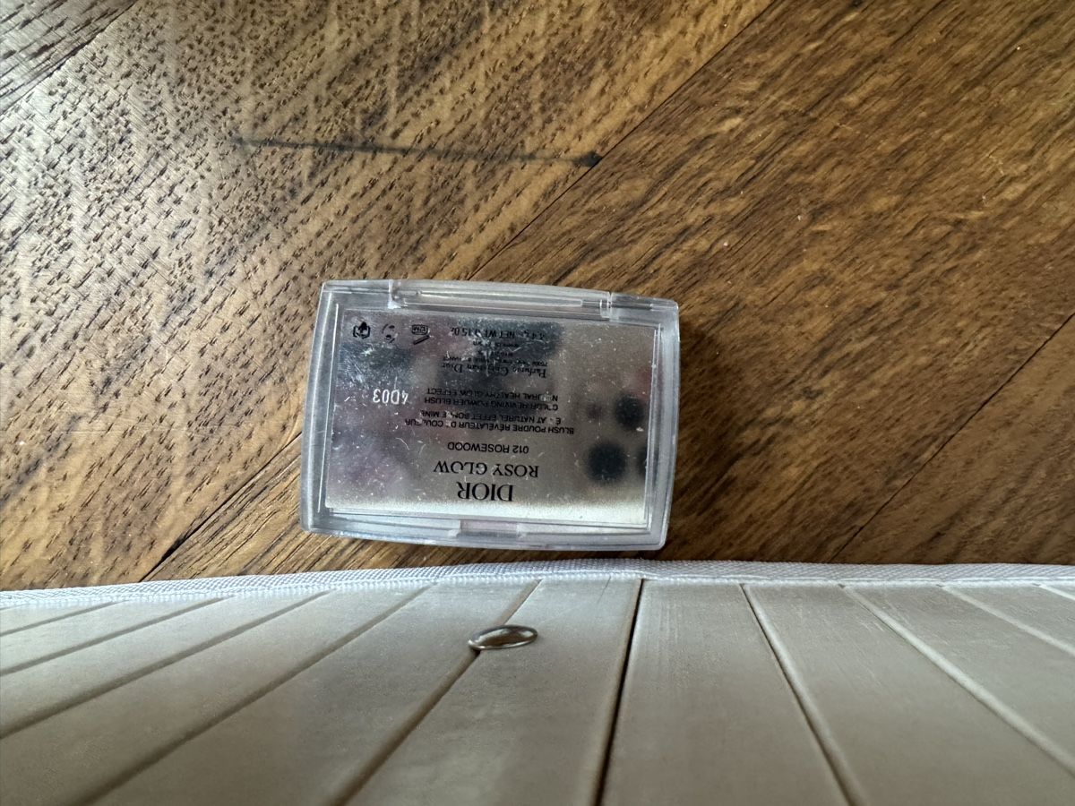 Dior Make-up: Dior Powder Blush – Nuovo (secondo la descrizione) da Bern venduto da emi_rcd5 1