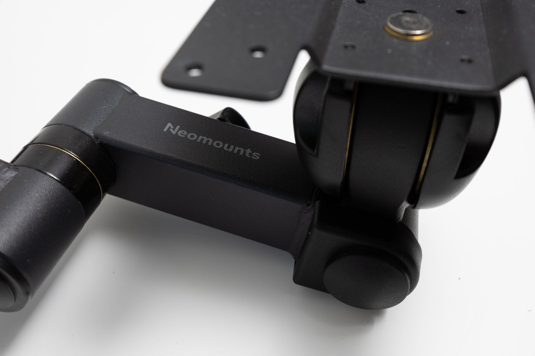 Support d'écran: Neomounts FPMA-D960BLACKPLUS – D'occasion à Chur par eurostile 5