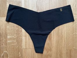 Victoria’s Secret No Show Thong M NEW