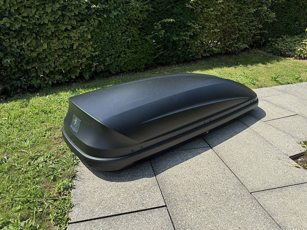 Thule Box da tetto: Thule Peugeot Dachbox mit Lastenträger – Usato da St. Gallen venduto da Miniwomn 2