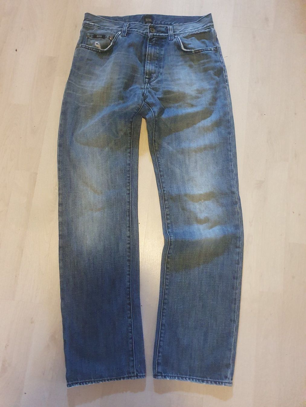 Hugo Boss Jeans: Hugo Boss Denim 32/34 – Usato da Boncourt venduto da petrusco 1