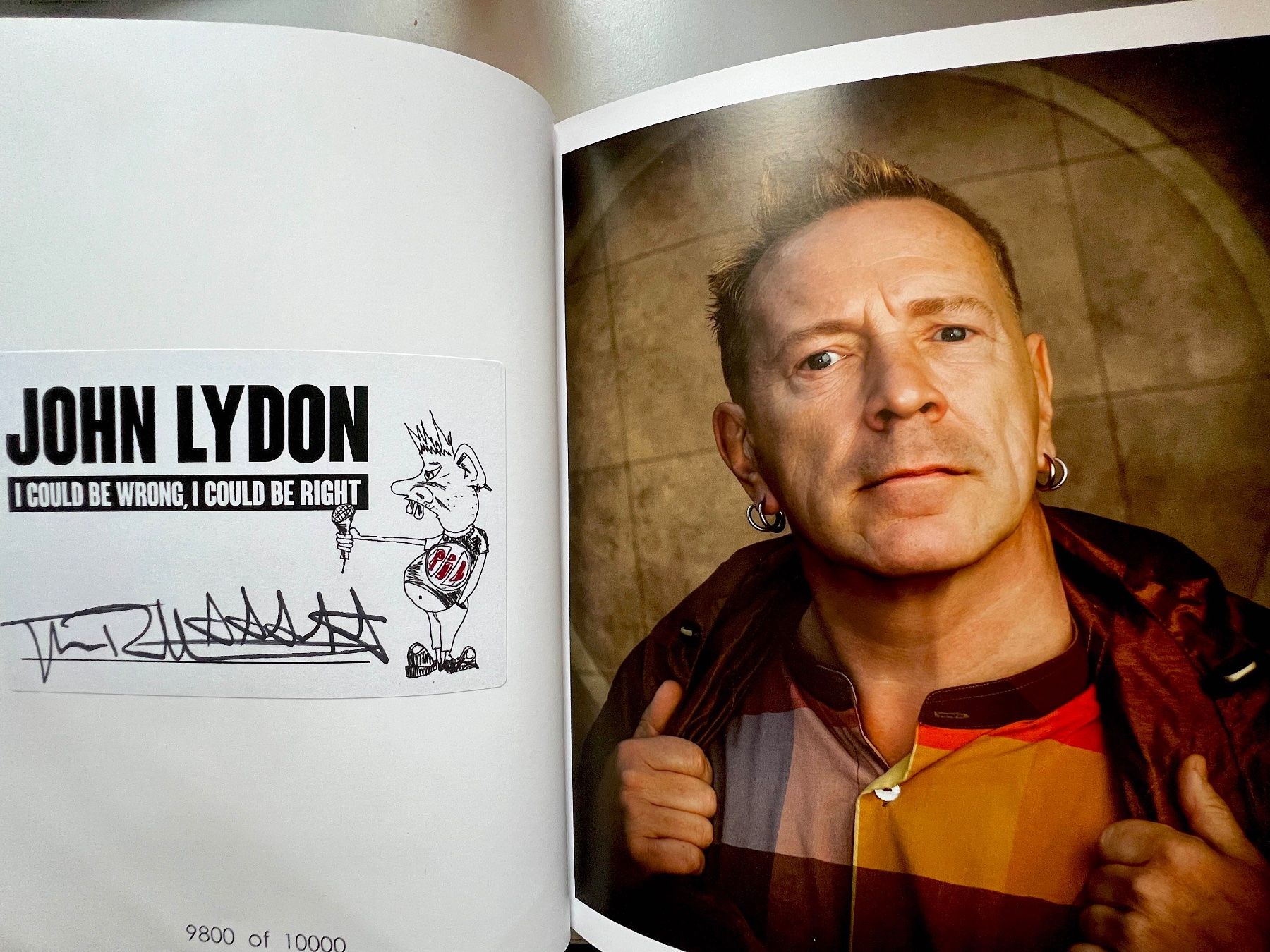 Johnny Rotten Sex Pistols John Lydon Autogramm limit. Buch (Neu und ...
