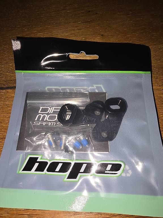 Hope Ersatzteile: HOPPE TECH 3 SRAM SHIFTER MOUNT CLAMP – Gebraucht aus Schlieren von canadavina
