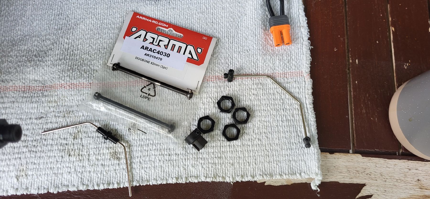 Arrma Modellismo RC: Arrma Notorious 6S – Difettoso da Winterthur venduto da schnipo1977 9