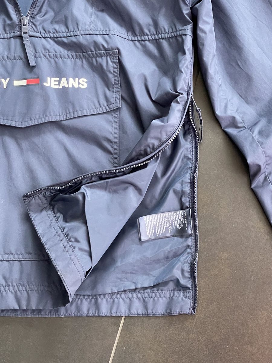 Tommy Hilfiger Giacche: Windbreaker Von Hilfiger – Nuovo (secondo la descrizione) da Aarau Rohr venduto da foodlover 4