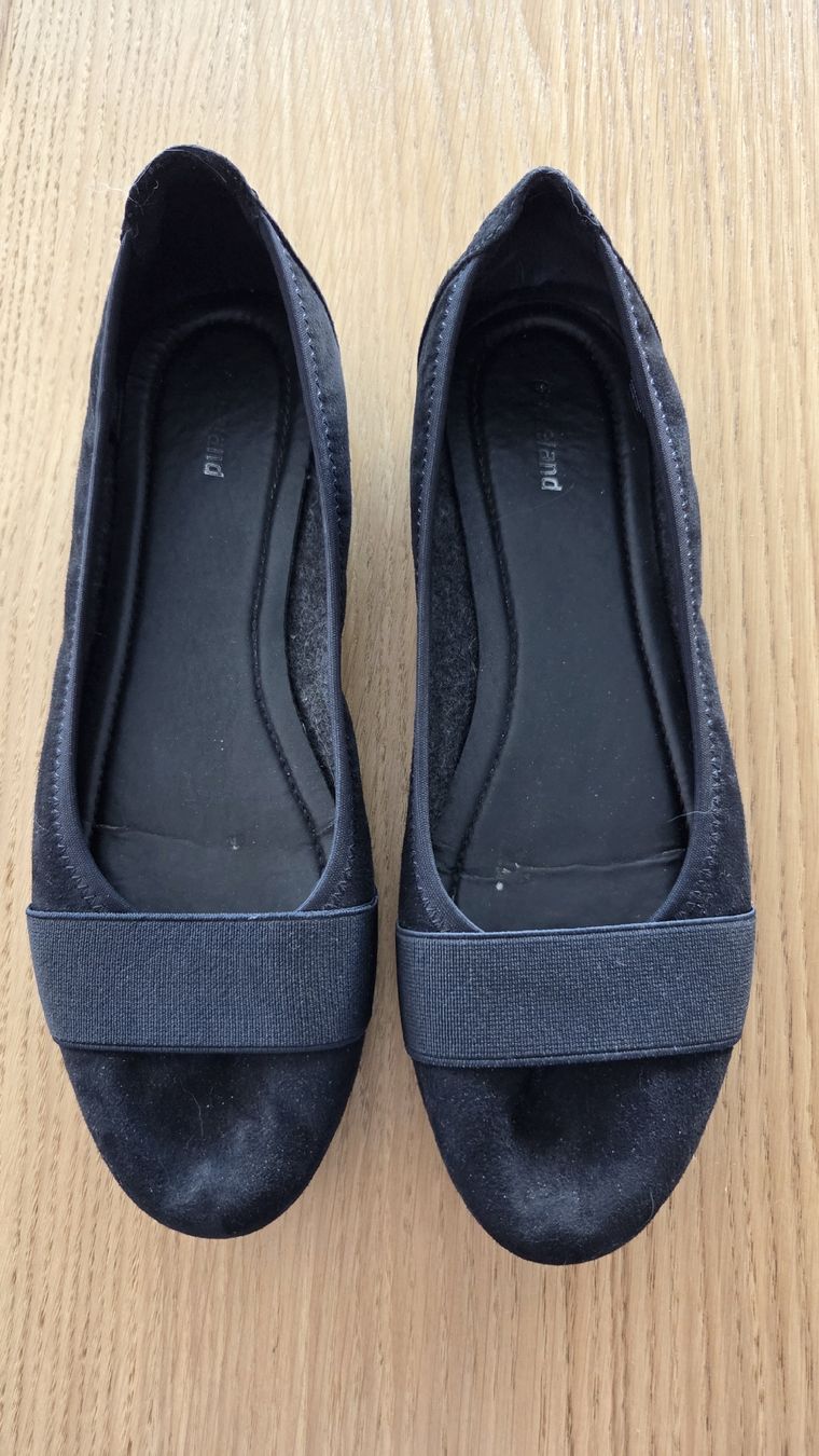Damenschuhe: Ballerines – Gebraucht aus Le Pâquier-Montbarry von Gruyere77