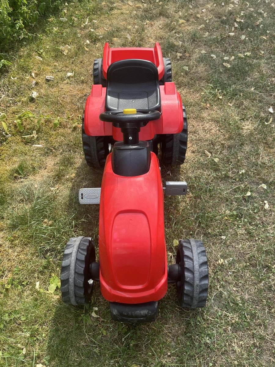 Smoby Veicoli per bambini: Trettraktor mit Anhänger – Usato da Schlieren venduto da kikilina 2