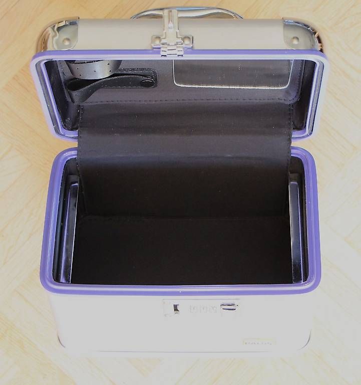 Reisekoffer: Beautycase – Gebraucht aus Rüdtligen von Vortigern 3