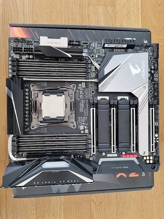 Gigabyte Schede madri: Gigabyte Aorus X299X Master LGA2066 Mainboard – Usato da Felben-Wellhausen venduto da Larry-88 4