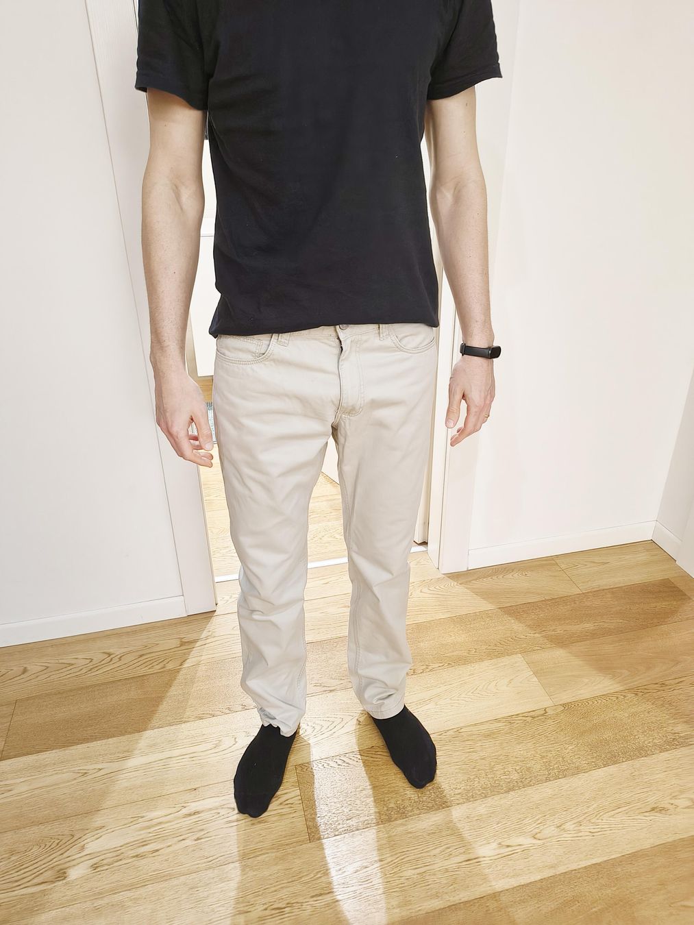 Pantaloni: Pantaloni uomo OVS – Nuovo (secondo la descrizione) da Pregassona venduto da tec_gdd7