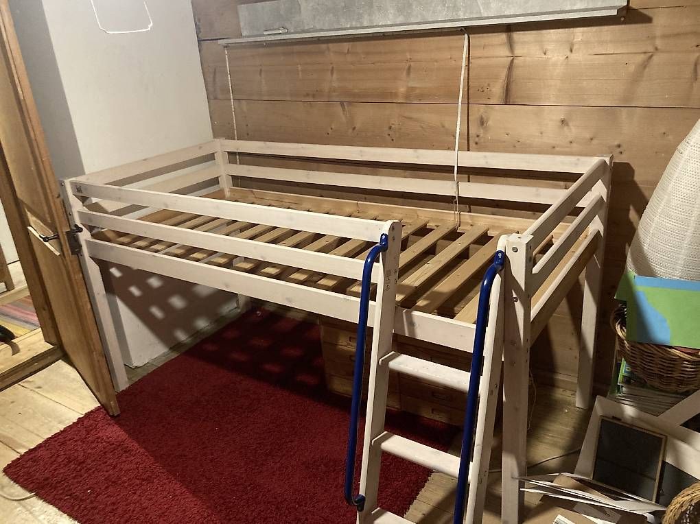 Reti a doghe: Lit mezzanine Flexa – Usato da Les Diablerets venduto da RenaudRichardet