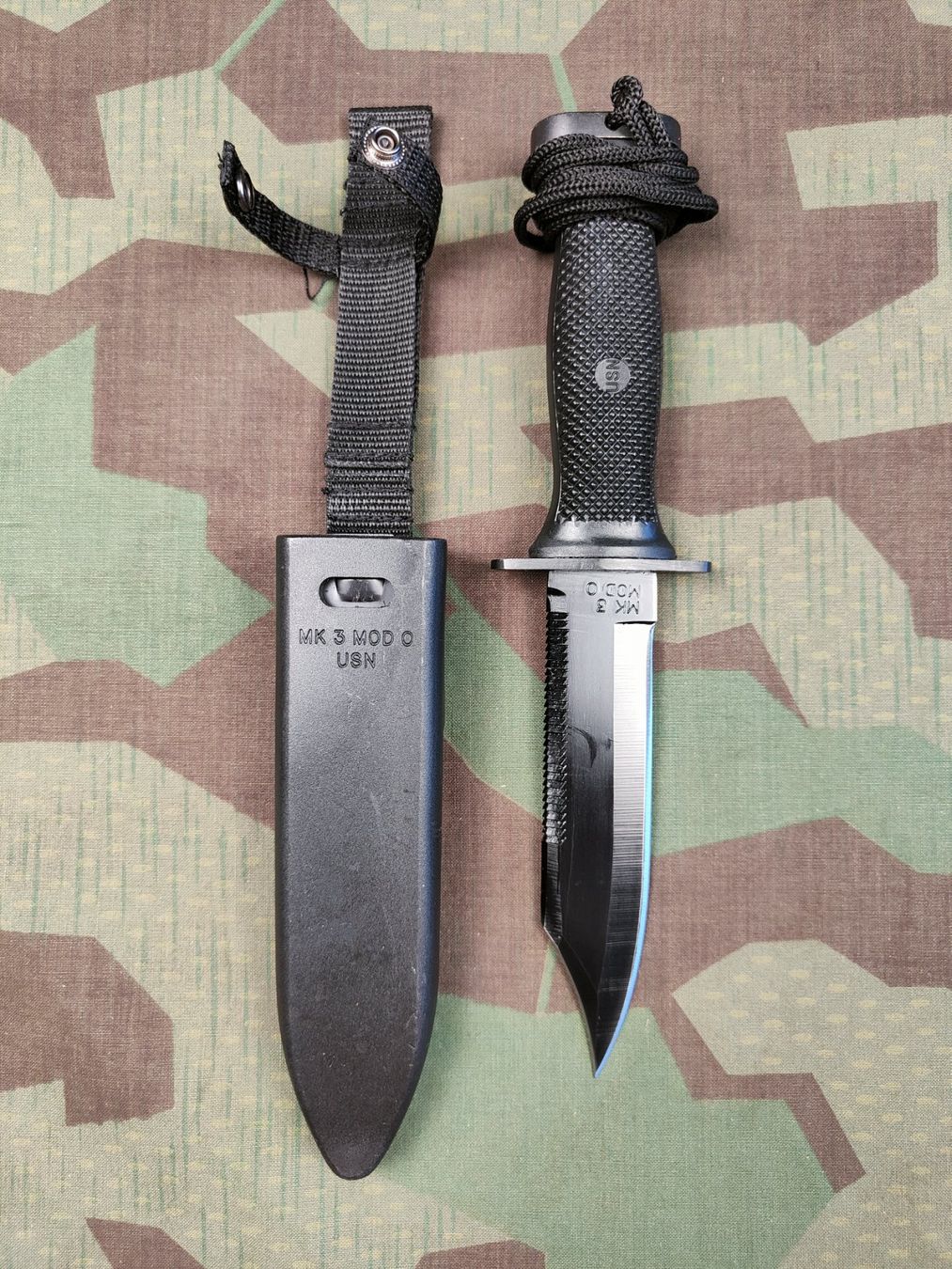 US Army Uniformi: MK3 MOD O USN Kampfmesser, Reproduktion – Nuovo (secondo la descrizione) da Bauma venduto da SwissMilitaria 3