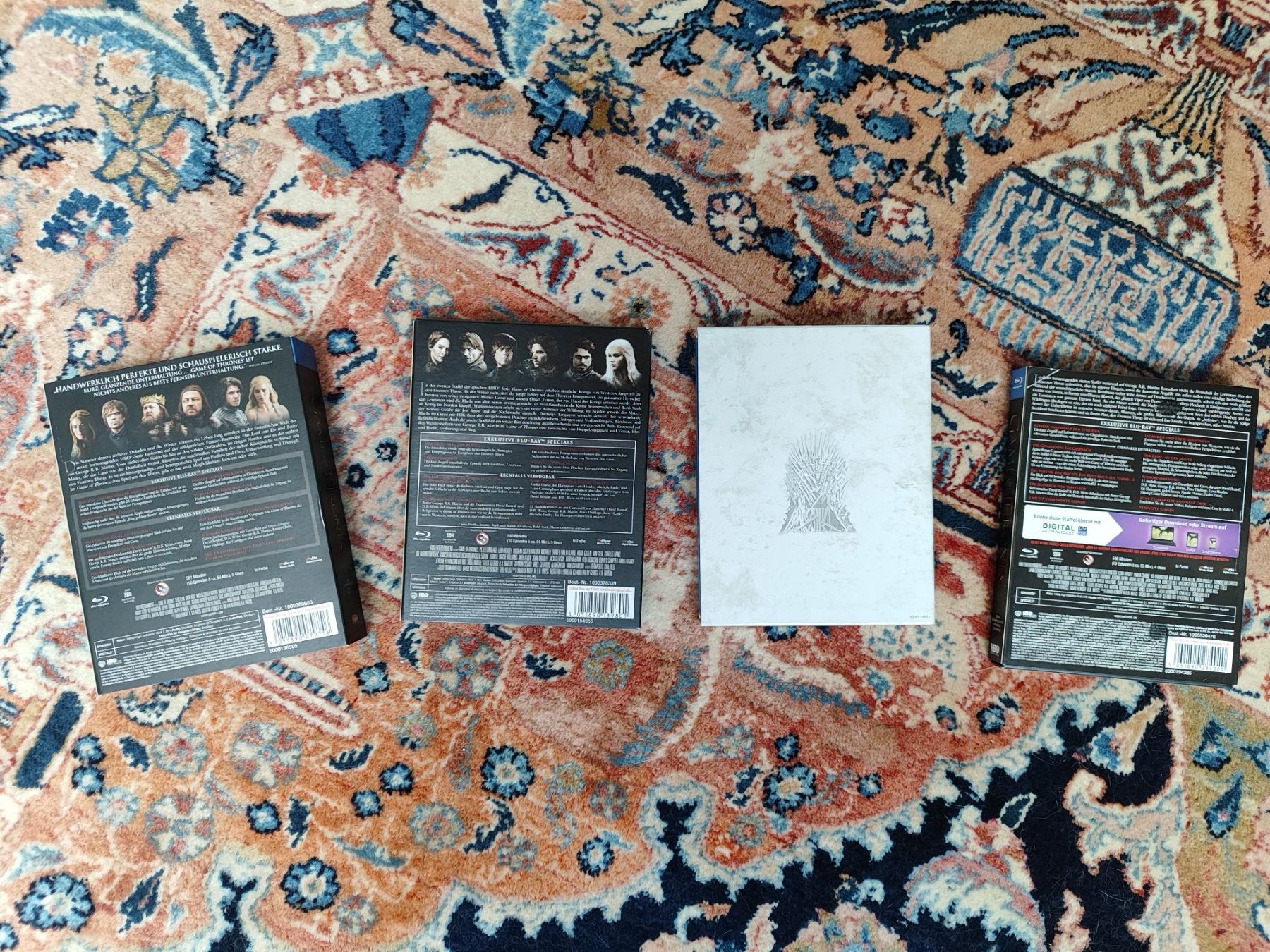 Tutti i DVDs: Game of Thrones  4 Staffeln Blu Ray – Usato da Lausen venduto da dav_nwm2 1