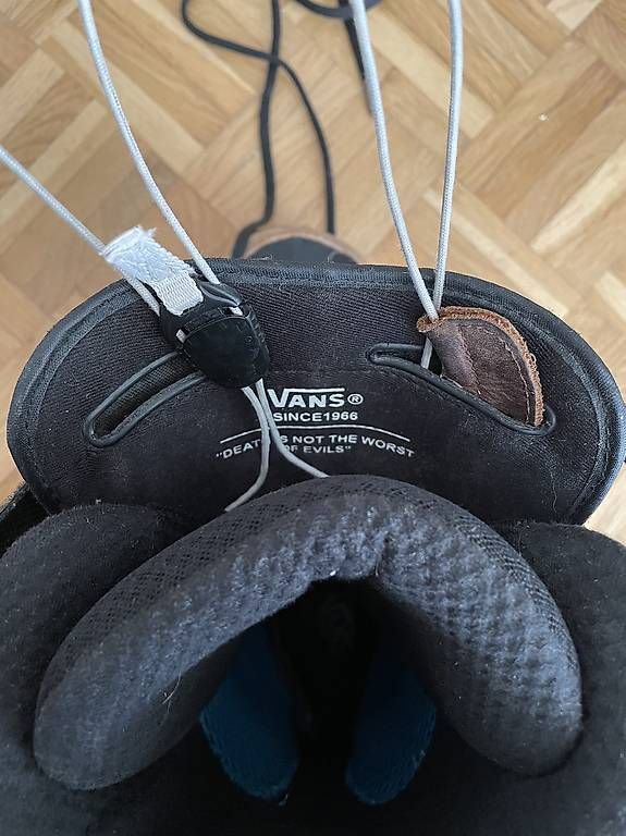 Herrenschuhe: Vans V3 Snowboardschuhe – Gebraucht aus Flawil von safrans 4