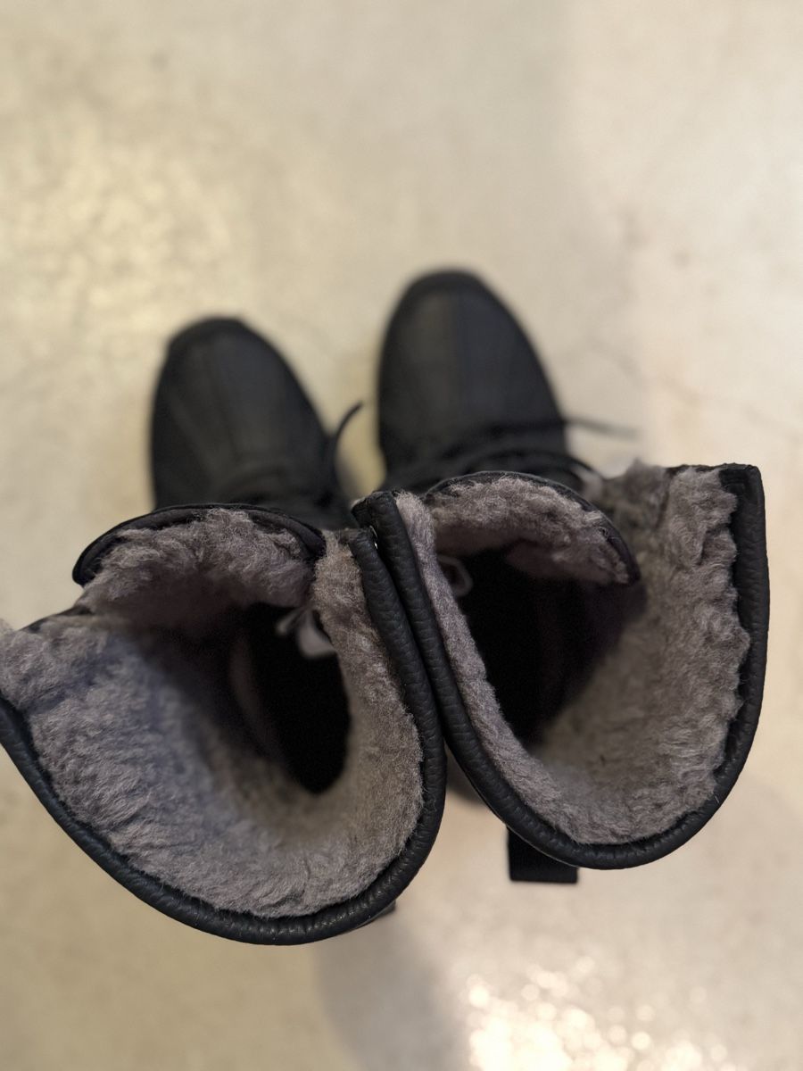 Scarpe per cavalli: Ugg Winter boots – Nuovo (secondo la descrizione) da Bern venduto da FashionK92 1