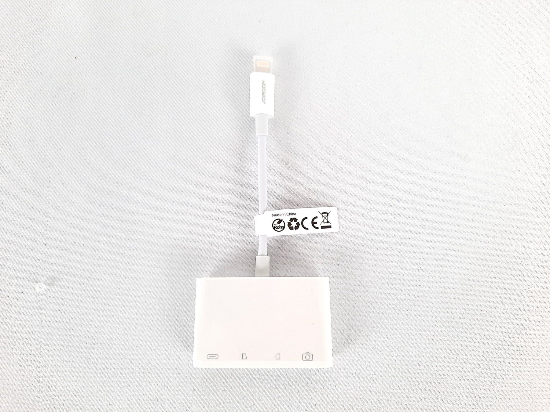 Lecteurs & Adaptateurs: JOYROOM Lightning to USB OTG Card Reader – Neuf (Voir description) à Beinwil am See par Restwert_Beinwil