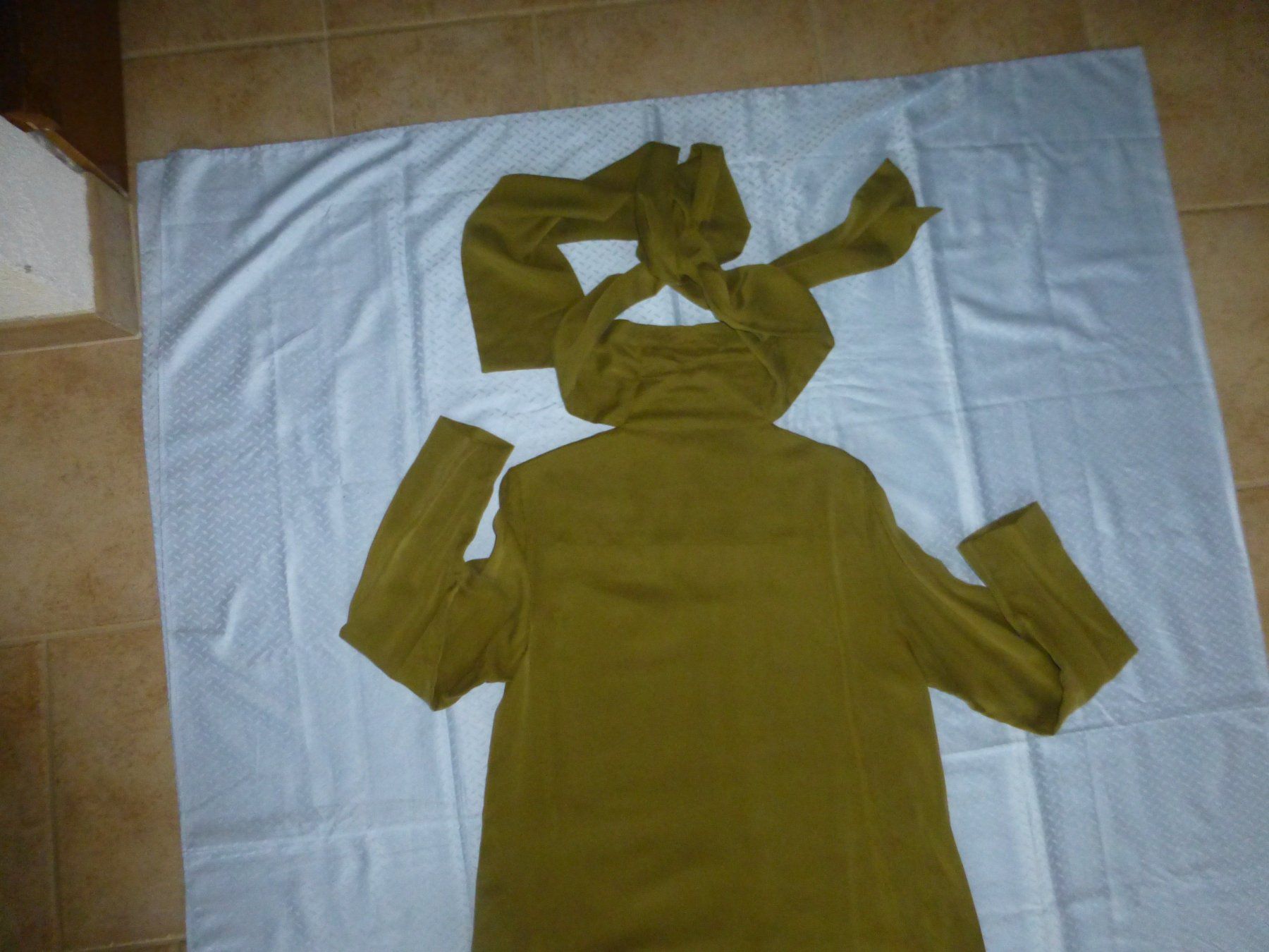 Robes: Damenkleid von Cos Gr. 38 – D'occasion à Würenlingen par drago56 4